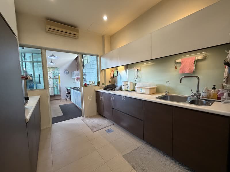 Mimosa Park, 27 Mimosa Road, 4 Bedrooms, 2,983 sqft, Corner Terrace For Sale, by Zachar Oh, 500165692 - Kitchen - PropertyGuru.com.sg