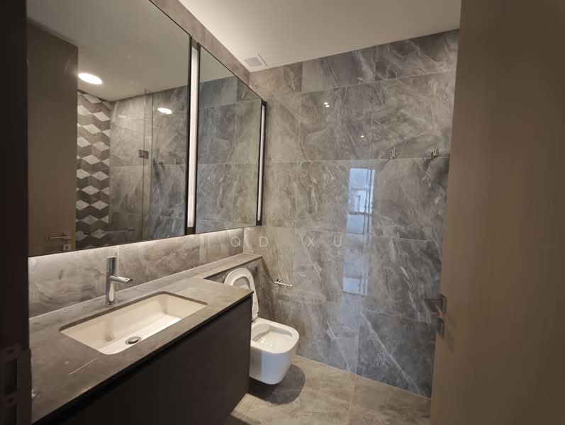 Leedon Green, 32 Leedon Heights, 2 Bedrooms, 840 sqft, Condominium For Rent, by Tod Xu, 500165694 - Bathroom - PropertyGuru.com.sg