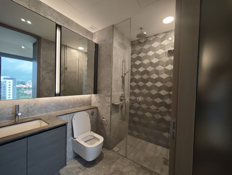 Leedon Green, 32 Leedon Heights, 2 Bedrooms, 840 sqft, Condominium For Rent, by Tod Xu, 500165694 - Bathroom - PropertyGuru.com.sg