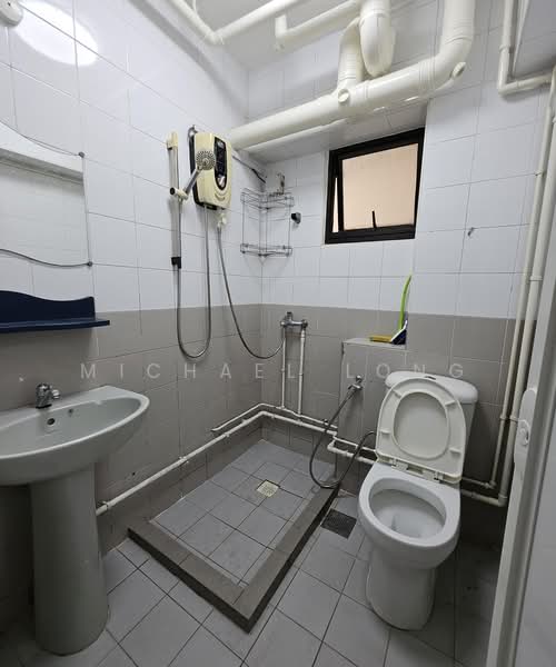 684A Woodlands Drive 73, 684A Woodlands Drive 73, Room Rental, 150 sqft, HDB Flat For Rent, by Michael Long, 500165695 - Bathroom - PropertyGuru.com.sg