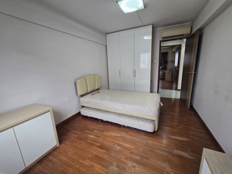 754 Yishun Street 72, 754 Yishun Street 72, 3 Bedrooms, 1,119 sqft, HDB Flat For Sale, by Apple Chee, 500165697 - Bedroom - PropertyGuru.com.sg