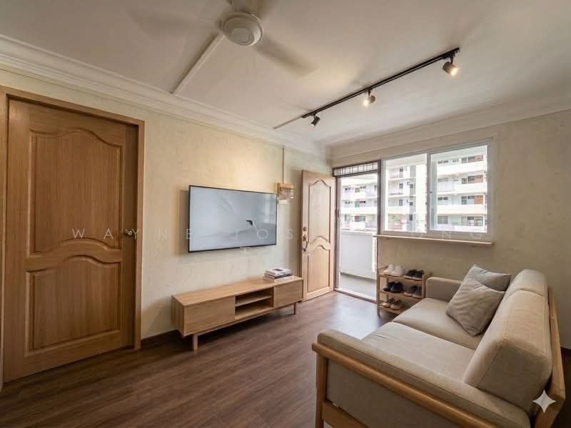 83 Commonwealth Close, 83 Commonwealth Close, 2 Bedrooms, 646 sqft, HDB Flat For Sale, by Wayne Joseph Ong 王伟洋, 500165705 - Living Room - PropertyGuru.com.sg
