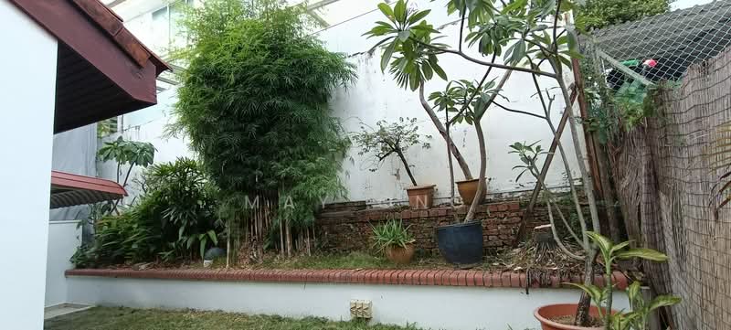 Frankel Estate, Yarrow Garden, 4 Bedrooms, 3,000 sqft, Semi-Detached House For Rent, by May Ong, 500165713 - Exterior - PropertyGuru.com.sg