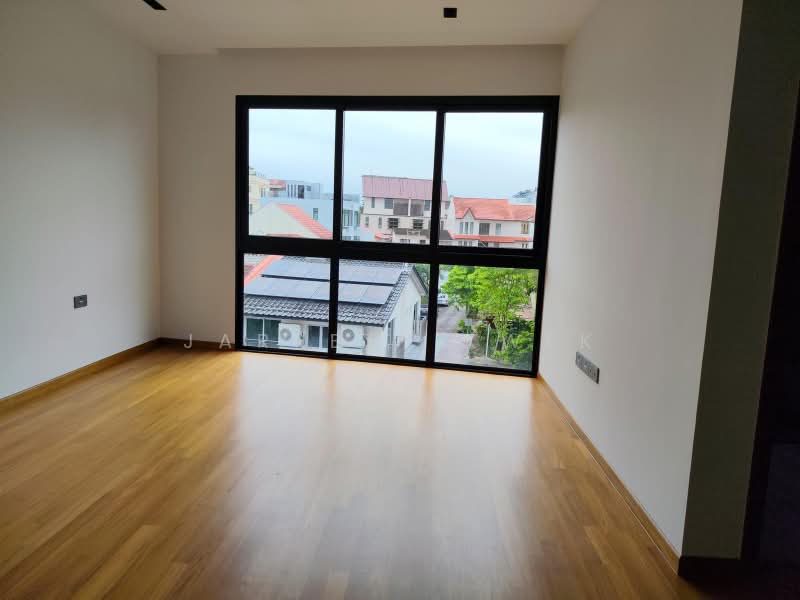 Sembawang Park, , 6 Bedrooms, 4,834 sqft, Terraced House For Sale, by Jarrett Kwek, 500165734 - Room - PropertyGuru.com.sg