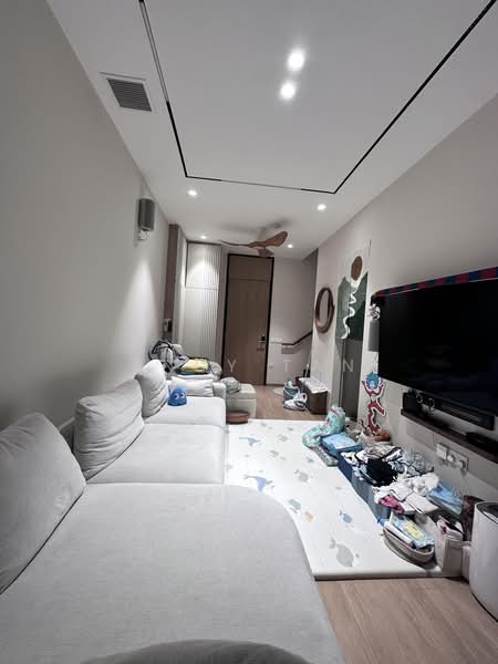 Belgravia Green, Belgravia Drive, 5 Bedrooms, 3,294 sqft, Cluster House For Sale, by Andy Tan, 500165736 - Basement family Room - PropertyGuru.com.sg