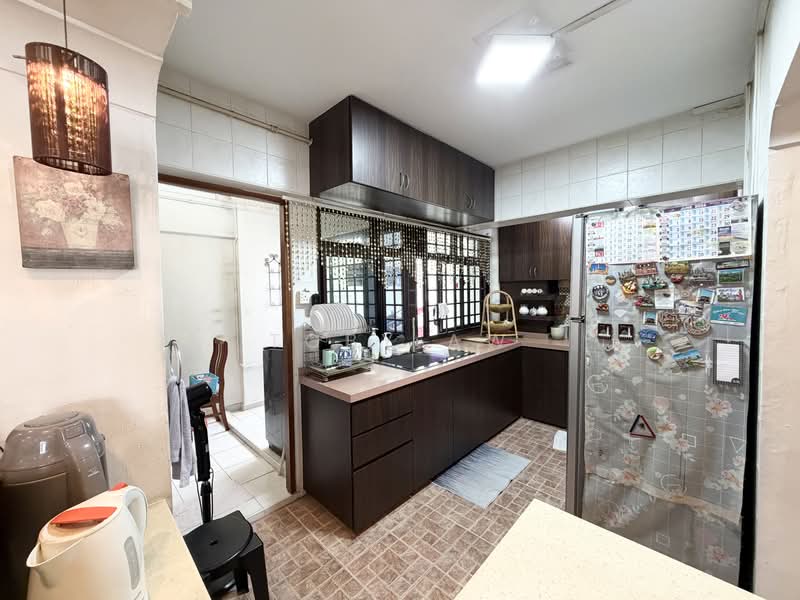 639 Choa Chu Kang Street 64, 639 Choa Chu Kang Street 64, 4 Bedrooms, 1,324 sqft, HDB Flat For Sale, by Toby Aw, 500165742 - Kitchen - PropertyGuru.com.sg