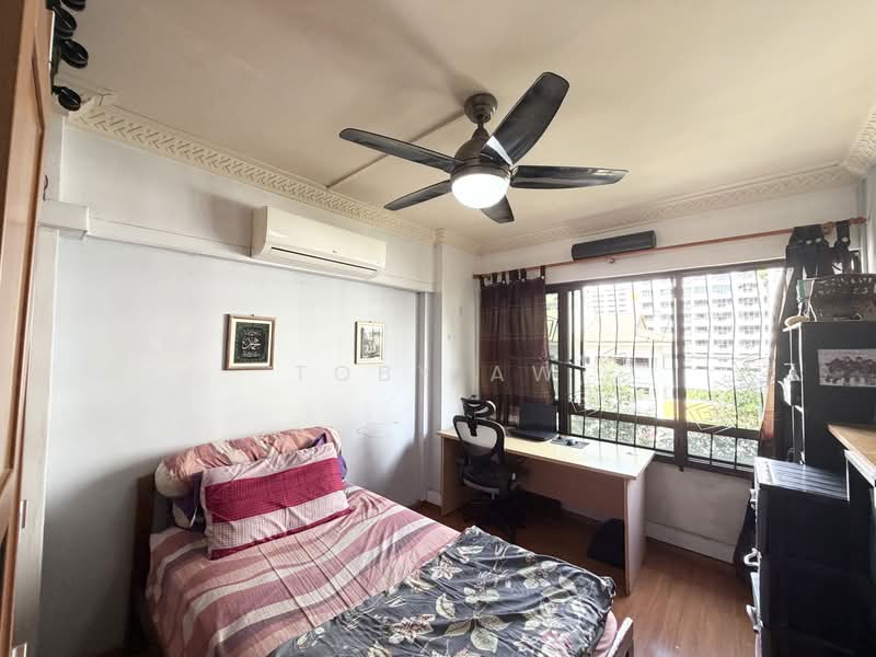 639 Choa Chu Kang Street 64, 639 Choa Chu Kang Street 64, 4 Bedrooms, 1,324 sqft, HDB Flat For Sale, by Toby Aw, 500165742 - Bedroom - PropertyGuru.com.sg