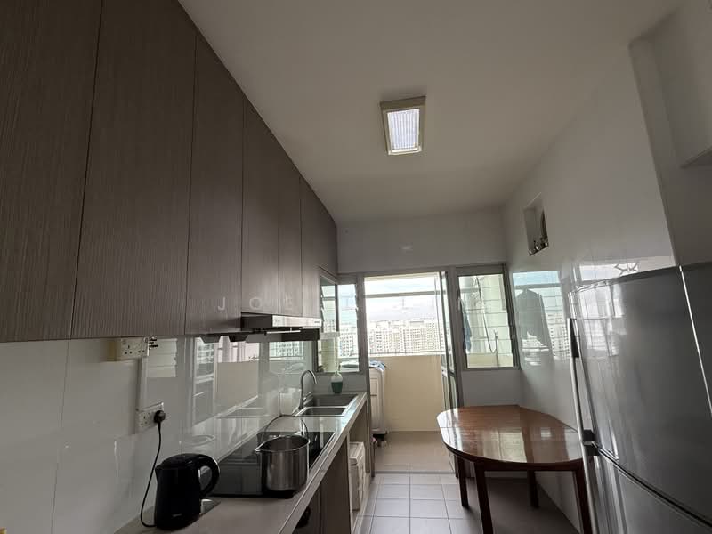 469B Sengkang West Way, 469B Sengkang West Way, 4 Bedrooms, 1,216 sqft, HDB Flat For Sale, by Joell Lim, 500165753 - Kitchen - PropertyGuru.com.sg
