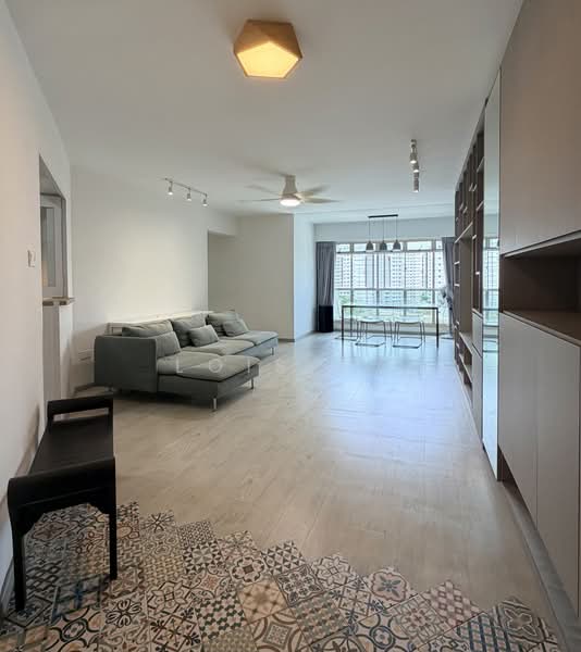 182 Jelebu Road, 182 Jelebu Road, 3 Bedrooms, 1,184 sqft, HDB Flat For Rent, by Lois Ho, 500165759 - Living Room - PropertyGuru.com.sg