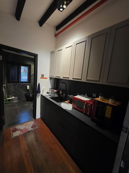 750 North Bridge Road, North Bridge Road, Beach Road / Bugis / Rochor, 1,474 sqft, Office For Rent, by Rocky Tan, 500165766 - Kitchen - CommercialGuru.com.sg