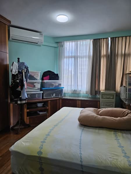Sherwood Towers, 3 Jalan Anak Bukit, 3 Bedrooms, 1,539 sqft, Apartment For Sale, by Kelvin Tan, 500165769 - Bedroom - PropertyGuru.com.sg