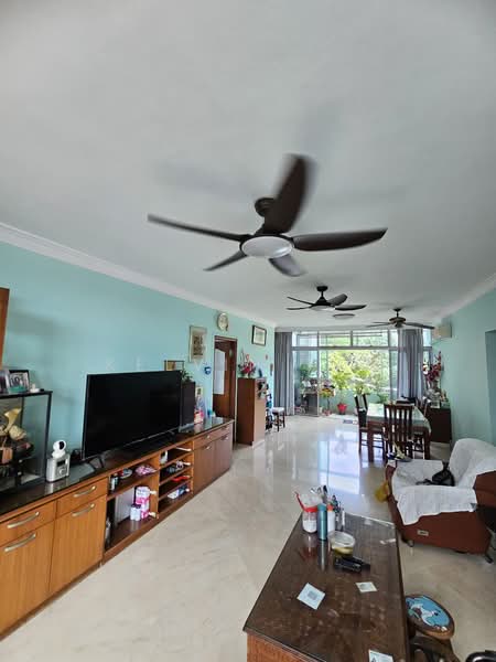 Sherwood Towers, 3 Jalan Anak Bukit, 3 Bedrooms, 1,539 sqft, Apartment For Sale, by Kelvin Tan, 500165769 - Living Room - PropertyGuru.com.sg