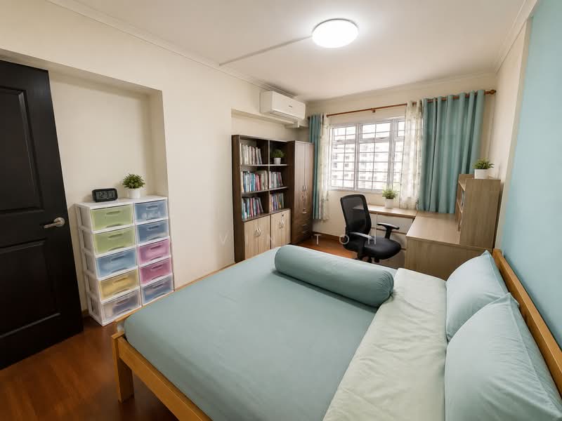 357 Woodlands Avenue 5, 357 Woodlands Avenue 5, 4 Bedrooms, 1,571 sqft, HDB Flat For Sale, by Alvin Toh, 500165773 - Bedroom - PropertyGuru.com.sg