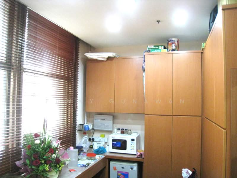 Peninsula Plaza, 111 North Bridge Road, 334 sqft, Other Retail For Sale, by Fanny Gunawan, 500165782 - CommercialGuru.com.sg