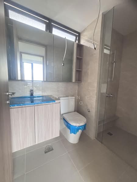 The Botany at Dairy Farm, 5 Dairy Farm Walk, 3 Bedrooms, 1,098 sqft, Condominium For Rent, by Florence Wong, 500165783 - Bathroom - PropertyGuru.com.sg