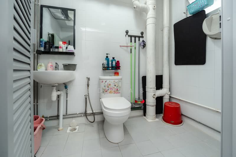 109 Rivervale Walk, 109 Rivervale Walk, 3 Bedrooms, 1,292 sqft, HDB Flat For Sale, by Syed Nasir, 500165789 - PropertyGuru.com.sg