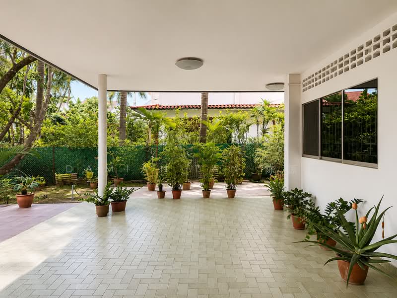 ⭐️1 KM TO SINGAPORE CHINESE GIRLS' PRIMARY SCH | NEAR BOTANIC GARDENS MRT & MARKET | RARE SEMI-D⭐️, Jalan Unggas University Bahasa Seni Ilmu Sejarah Tempua Kheam Hock Trevose Camborne Narooma Dalkeith Harlyn Berrima Merryn Shelford Watten Hillcrest Harom Setangkai Duke's Queen's King's Princess Wales Prince Duchess Coronation Greenwood Vanda Linden, 6 Bedrooms, 3,500 sqft, Semi-Detached House For Sale, by Damian Tan 陈係赈, 500165791 - Exterior - PropertyGuru.com.sg