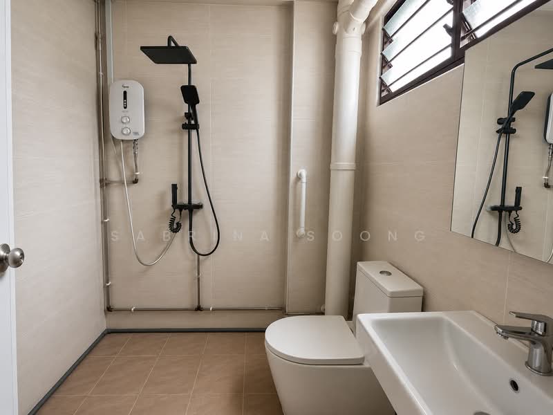903 Jurong West Street 91, 903 Jurong West Street 91, 4 Bedrooms, 1,367 sqft, HDB Flat For Sale, by Sabrina Soong, 500165792 - Bathroom - PropertyGuru.com.sg