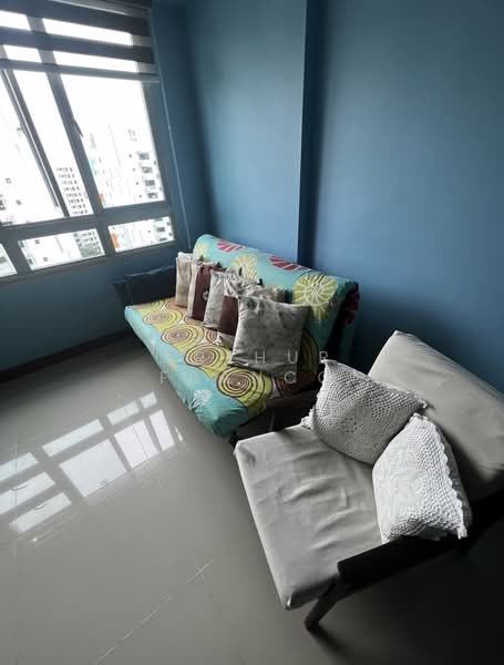 590A Montreal Link, 590A Montreal Link, 1 Bedroom, 506 sqft, HDB Flat For Rent, by Arthur Franco, 500165799 - Living Room - PropertyGuru.com.sg