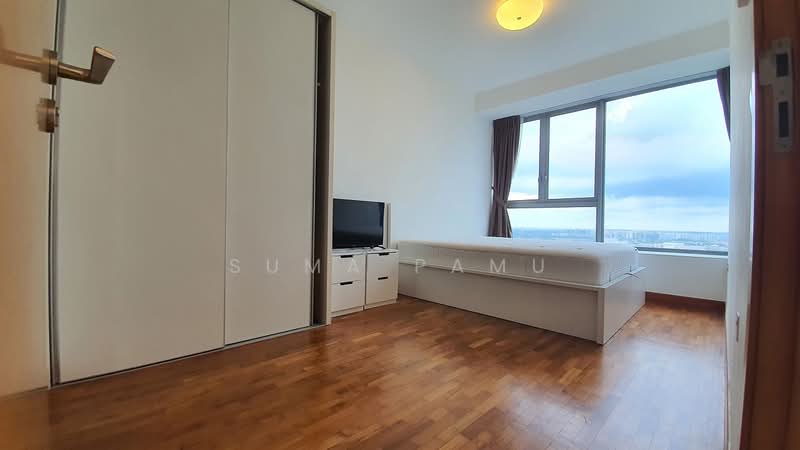 Centro Residences, 59 Ang Mo Kio Avenue 8, 3 Bedrooms, 1,733 sqft, Condominium For Sale, by Suma Pamu, 500165810 - Bedroom - PropertyGuru.com.sg