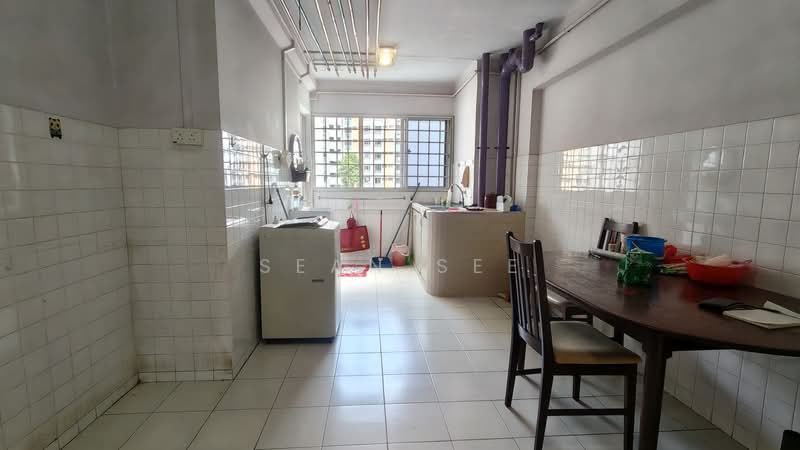 321 Yishun Central, 321 Yishun Central, 2 Bedrooms, 764 sqft, HDB Flat For Sale, by Sean See, 500165817 - PropertyGuru.com.sg
