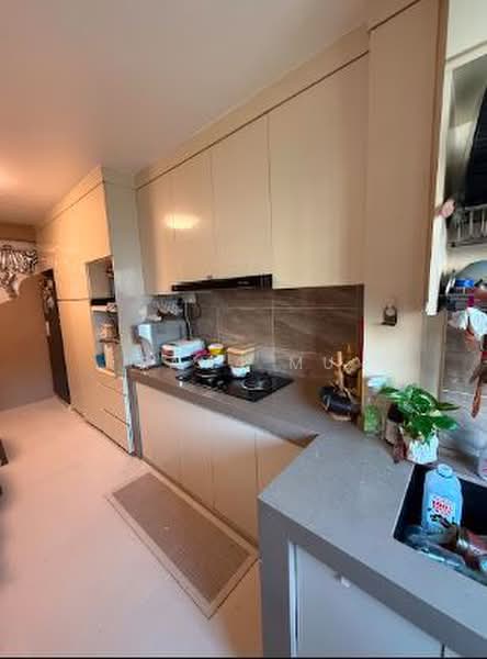 619 Bedok Reservoir Road, 619 Bedok Reservoir Road, 2 Bedrooms, 882 sqft, HDB Flat For Sale, by Rama Mu, 500165823 - Kitchen - PropertyGuru.com.sg
