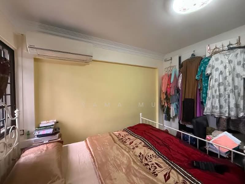 619 Bedok Reservoir Road, 619 Bedok Reservoir Road, 2 Bedrooms, 882 sqft, HDB Flat For Sale, by Rama Mu, 500165823 - Bedroom - PropertyGuru.com.sg