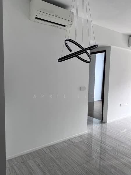 Parc Esta, 904 Sims Avenue, 2 Bedrooms, 840 sqft, Condominium For Sale, by April Liu, 500165825 - Dining - PropertyGuru.com.sg