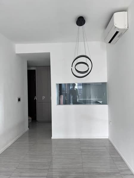 Parc Esta, 904 Sims Avenue, 2 Bedrooms, 840 sqft, Condominium For Sale, by April Liu, 500165825 - Dining - PropertyGuru.com.sg