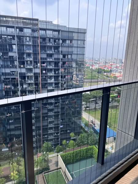 Parc Esta, 904 Sims Avenue, 2 Bedrooms, 840 sqft, Condominium For Sale, by April Liu, 500165825 - Balcony - PropertyGuru.com.sg