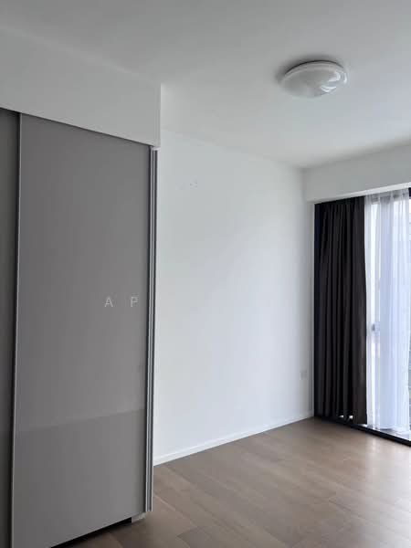 Parc Esta, 904 Sims Avenue, 2 Bedrooms, 840 sqft, Condominium For Sale, by April Liu, 500165825 - Master room - PropertyGuru.com.sg