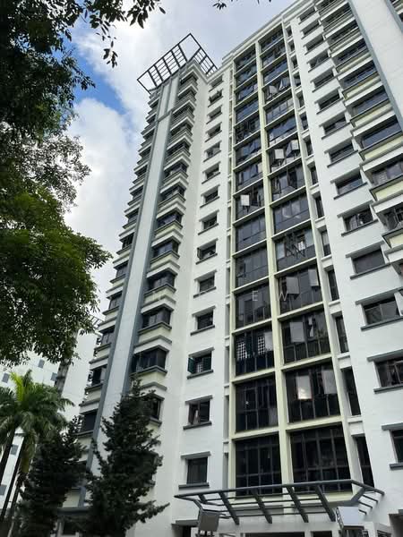 611 Jurong West Street 65, 611 Jurong West Street 65, 3 Bedrooms, 1,001 sqft, HDB Flat For Rent, by Ben Chew, 500165827 - Exterior - PropertyGuru.com.sg
