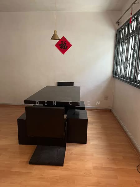 611 Jurong West Street 65, 611 Jurong West Street 65, 3 Bedrooms, 1,001 sqft, HDB Flat For Rent, by Ben Chew, 500165827 - Dining Room - PropertyGuru.com.sg