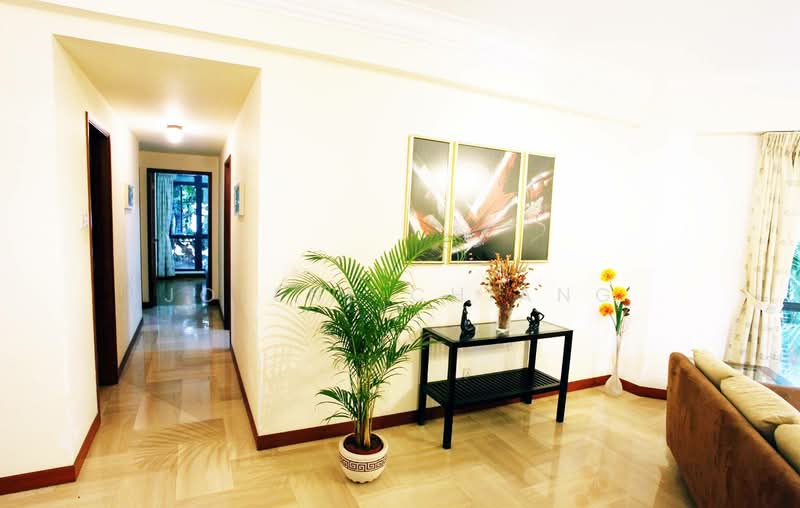 East Meadows, 30 Tanah Merah Kechil Road, 3 Bedrooms, 1,238 sqft, Condominium For Sale, by Jolene Chiang, 500165830 - Corridor - PropertyGuru.com.sg