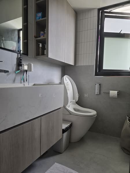 111B Alkaff Crescent, 111B Alkaff Crescent, 3 Bedrooms, 1,001 sqft, HDB Flat For Sale, by K L Goh, 500165849 - Bathroom - PropertyGuru.com.sg