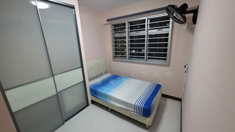 453 Yishun Street 41, 453 Yishun Street 41, Room Rental, 150 sqft, HDB Flat For Rent, by Chloe Leong (廖欣燕), 500165851 - Bedroom - PropertyGuru.com.sg