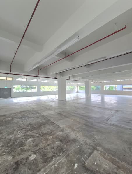 3 phase 100 amps; unit beside 2 goods lifts!, macpherson vicinity!, 5,081 sqft, Light Industrial (B1) For Rent, by Joel Yong, 500165853 - CommercialGuru.com.sg