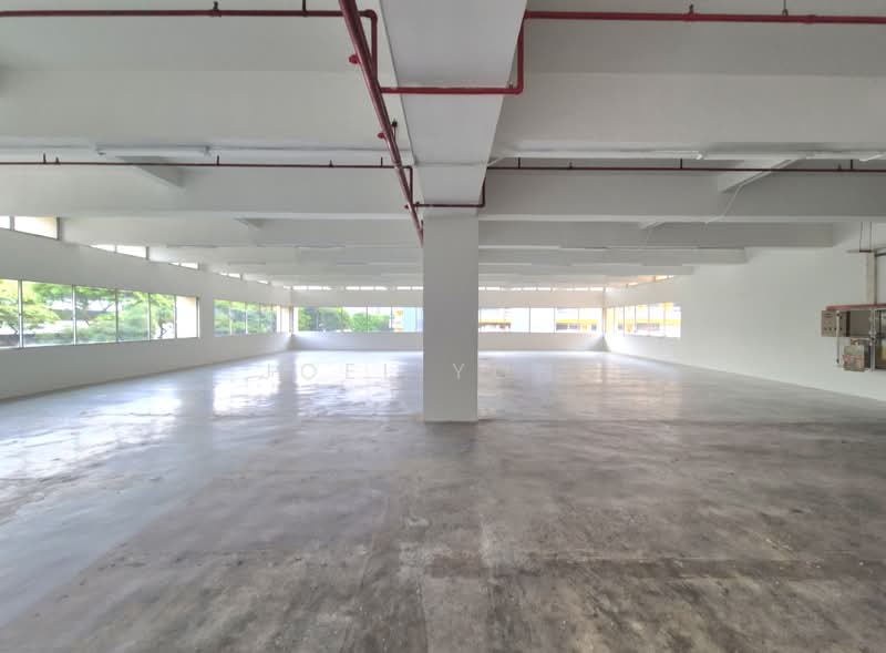 3 phase 100 amps; unit beside 2 goods lifts!, macpherson vicinity!, 5,081 sqft, Light Industrial (B1) For Rent, by Joel Yong, 500165853 - CommercialGuru.com.sg