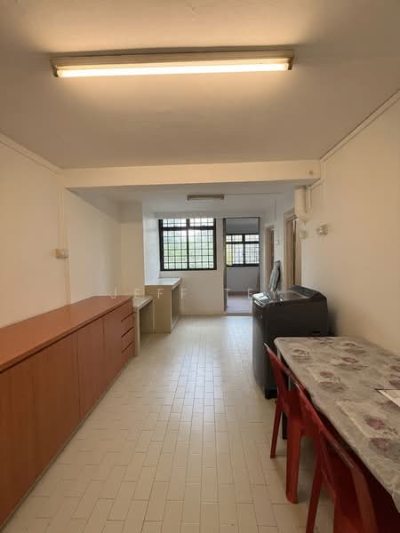 13 Lorong 7 Toa Payoh, 13 Lorong 7 Toa Payoh, 2 Bedrooms, 710 sqft, HDB Flat For Sale, by Jeff Tey, 500165856 - Interior - PropertyGuru.com.sg