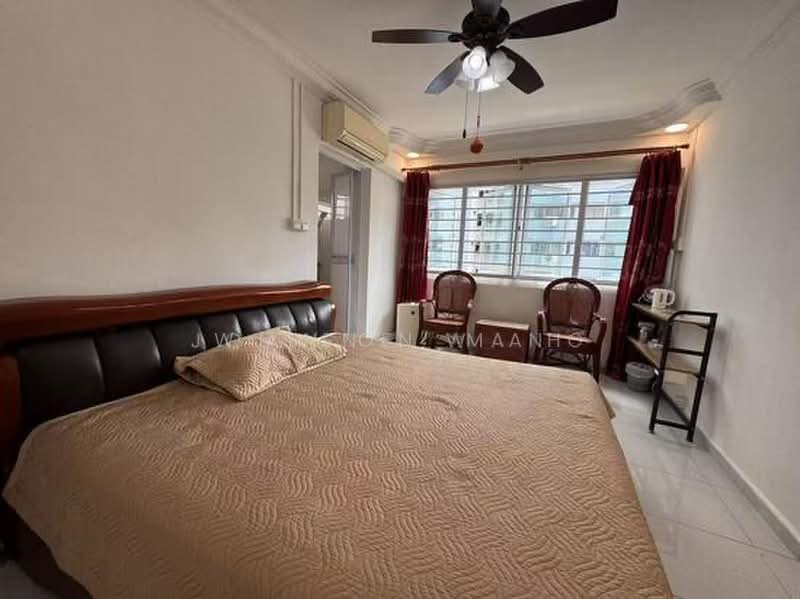 352 Choa Chu Kang Central, 352 Choa Chu Kang Central, 3 Bedrooms, 1,130 sqft, HDB Flat For Sale, by Wilson Mah, 500165861 - Bedroom - PropertyGuru.com.sg