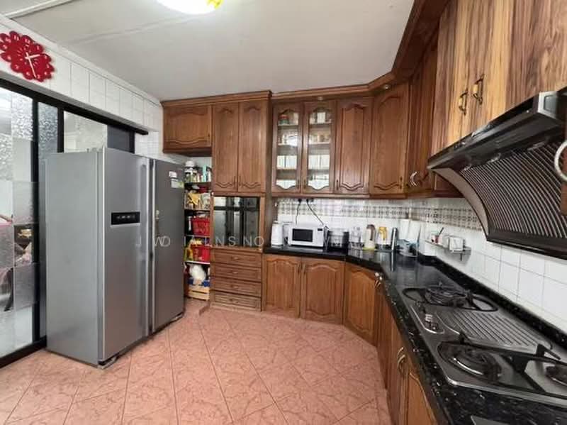352 Choa Chu Kang Central, 352 Choa Chu Kang Central, 3 Bedrooms, 1,130 sqft, HDB Flat For Sale, by Wilson Mah, 500165861 - Kitchen - PropertyGuru.com.sg