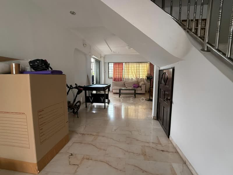 204 Choa Chu Kang Avenue 1, 204 Choa Chu Kang Avenue 1, 4 Bedrooms, 1,571 sqft, HDB Flat For Sale, by Ivy Yeo, 500165867 - Living Room - PropertyGuru.com.sg
