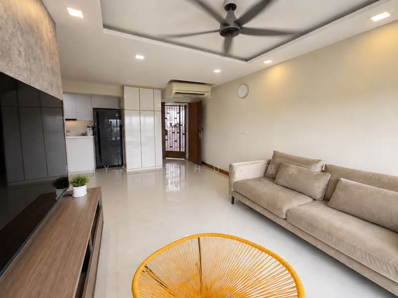 661A Edgedale Plains, 661A Edgedale Plains, 3 Bedrooms, 990 sqft, HDB Flat For Sale, by Rayne Chua 蔡美慧, 500165876 - Living Room - PropertyGuru.com.sg
