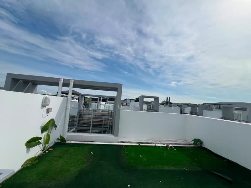 Cabana, 95 Sunrise Terrace, 4 Bedrooms, 3,122 sqft, Cluster House For Sale, by Marcus Lee, 500165885 - Exterior - PropertyGuru.com.sg