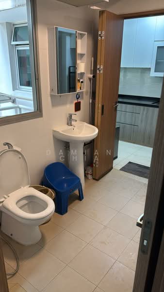438B Bukit Batok West Avenue 8, 438B Bukit Batok West Avenue 8, 1 Bedroom, 506 sqft, HDB Flat For Sale, by Damian Chia, 500165892 - Bathroom - PropertyGuru.com.sg