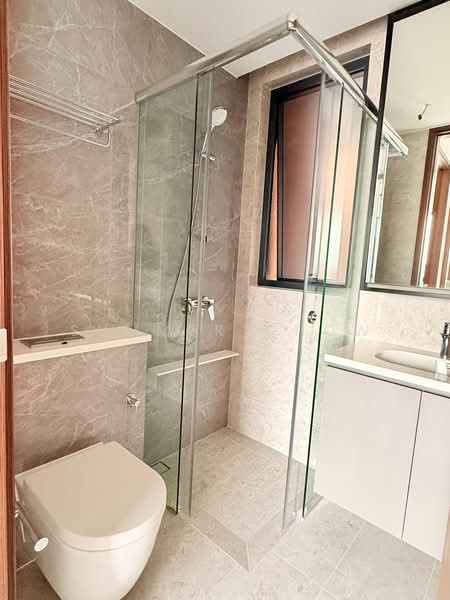 Bartley Vue, 6 Jalan Bunga Rampai, 2 Bedrooms, 861 sqft, Condominium For Rent, by Summer Chow, 500165901 - Bathroom - PropertyGuru.com.sg
