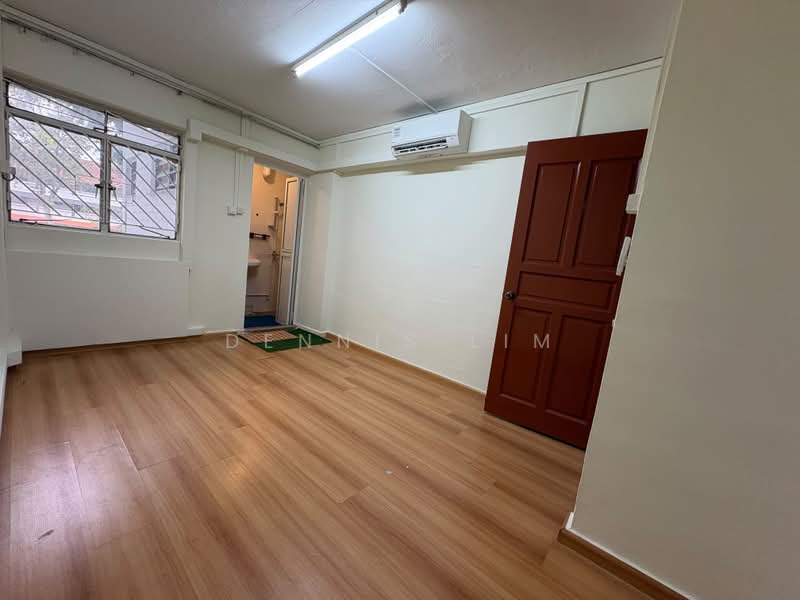 371 Bukit Batok Street 31, 371 Bukit Batok Street 31, 2 Bedrooms, 689 sqft, HDB Flat For Sale, by Dennis Lim, 500165902 - Interior - PropertyGuru.com.sg