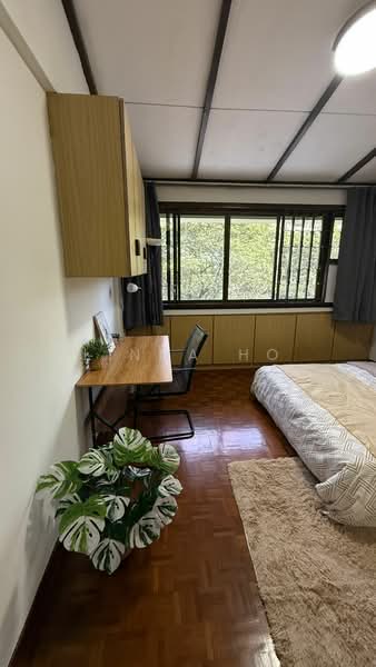 Pine Grove, 1L Pine Grove, Room Rental, 120 sqft, Condominium For Rent, by Linda Ho, 500165905 - Bedroom - PropertyGuru.com.sg