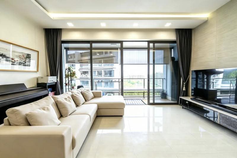 D'Nest, 145 Pasir Ris Grove, Pasir Ris / Tampines, 4 Bedrooms, 1,410 sqft, Condominium For Sale, by Irwin Hafiz, 500165910 - Living Room - PropertyGuru.com.sg
