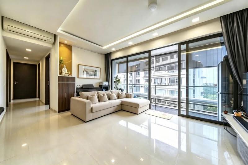 D'Nest, 145 Pasir Ris Grove, Pasir Ris / Tampines, 4 Bedrooms, 1,410 sqft, Condominium For Sale, by Irwin Hafiz, 500165910 - Living Room - PropertyGuru.com.sg